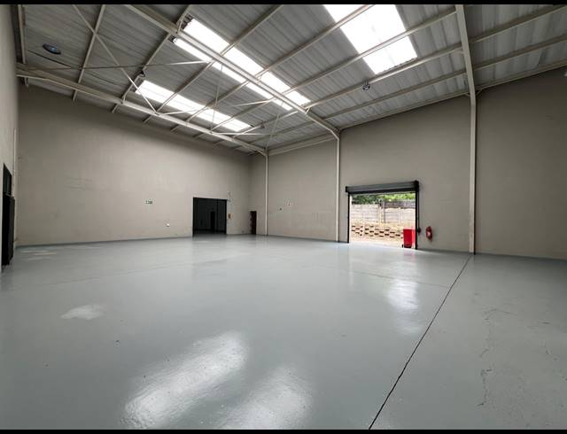 2,616M² WAREHOUSE TO LET IN STRIJDOMPARK